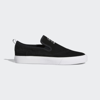 Matchcourt Slip-On Shoes Core Black / Cloud White / Gum4 EE6369 Matchcourt Slip-On Shoes Core Black / Cloud White / Gum4 EE6369