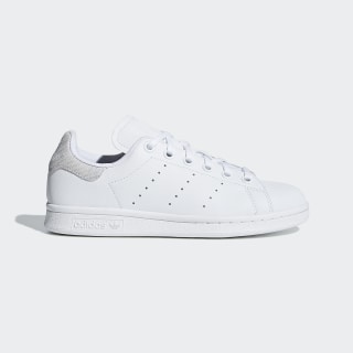 stan smith skateboarding