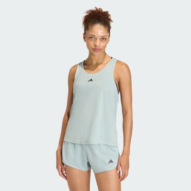 Train Essentials Minimal Branding Racerback Tanktop