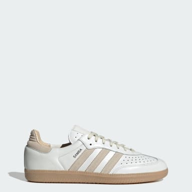 Happy tuesday, been a stressful last few days but we are here.🤲🏻✨ #o, Adidas Samba