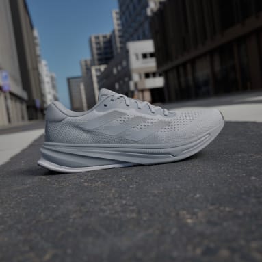 Supernova Rise Running Shoes