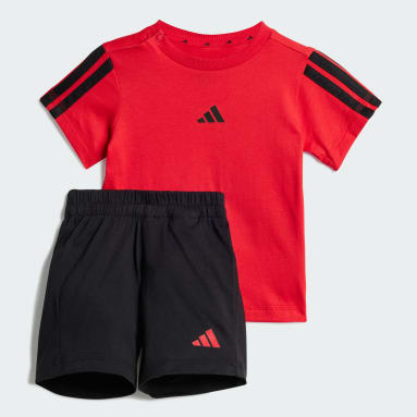 Conjunto de Playera Essentials para Niños