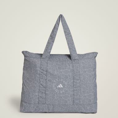 กระเป๋าหิ้วพับเก็บได้ adidas by Stella McCartney