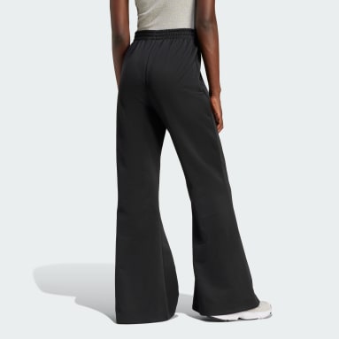 Pantalón Premium Essentials Flared Negro Mujer Originals