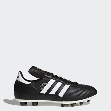 Consigue nuevas botas negras | adidas