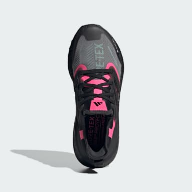 ผู้หญิง วิ่ง สีดำ รองเท้า Ultraboost Light GTX