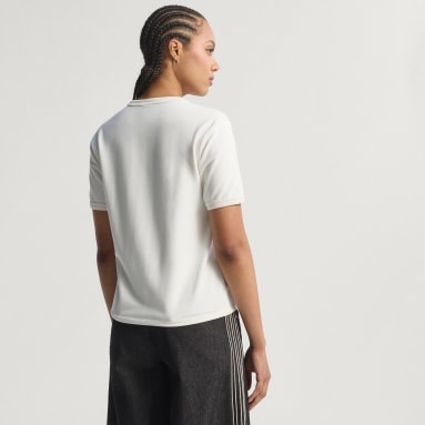 เสื้อยืด Premium Essentials