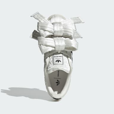 SUPERSTAR W