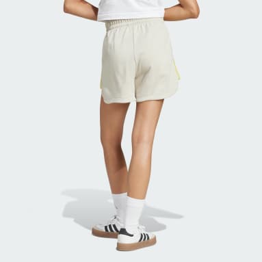 Quần Short In Họa Tiết 3 Sọc Essentials