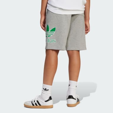 กางเกงขาสั้นทรงโอเวอร์ไซส์ Trefoil Big Logo Execution