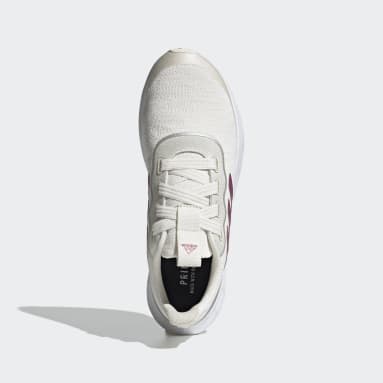 Women Running White QT Racer Sport Shoes