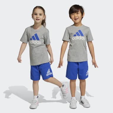 Ensemble t-shirt et short Logo Essentials gris Enfants 4-8 Years Sportswear