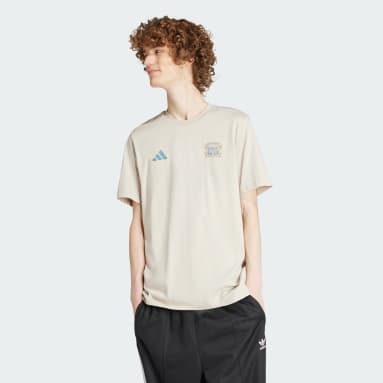Wiesn Football Graphic Tee