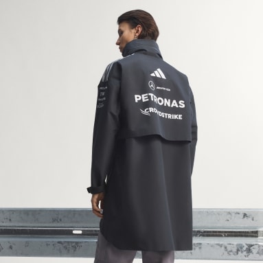 MERCEDES-AMG PETRONAS FORMULA 1 TEAM ENGINEERS REGENPARKA