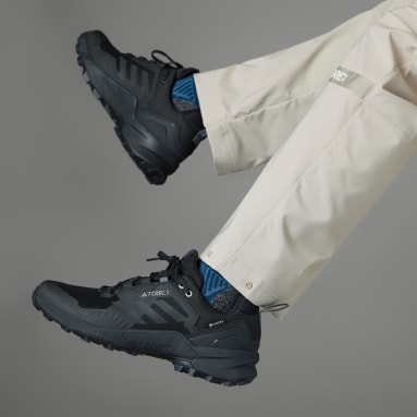 Men TERREX Black Terrex Swift R3 GORE-TEX Hiking Shoes