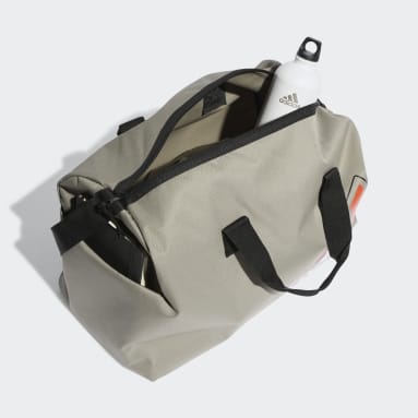 Essentials Seasonal Helgebag Grønn