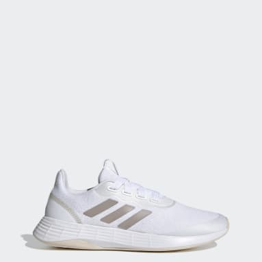 Women Running White QT Racer Sport Shoes