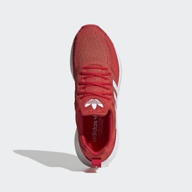 Men Lifestyle Red Swift Run 22 Shoes