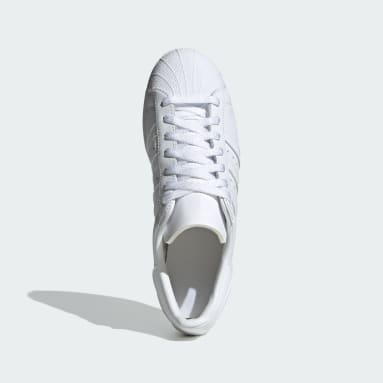남성 Lifestyle White 슈퍼스타 82