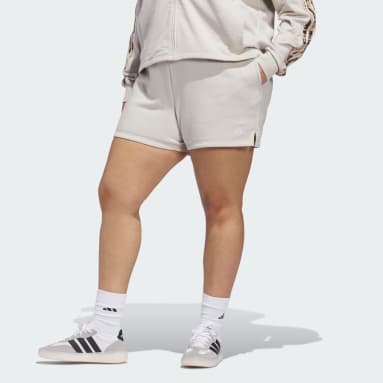Essentials Small Logo Feel Cozy Shorts (Plus Size)