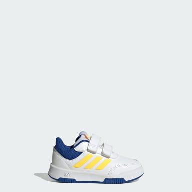 Stijlvol sporten op jongens sportschoenen adidas