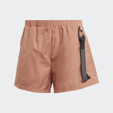 Shorts City Escape