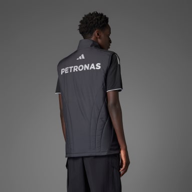 MERCEDES - AMG PETRONAS FORMULA ONE TEAM MECHANICS WESTE