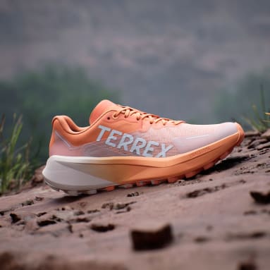 テレックス アグラヴィック 3 トレイルランニング / Terrex Agravic 3 Trail Running