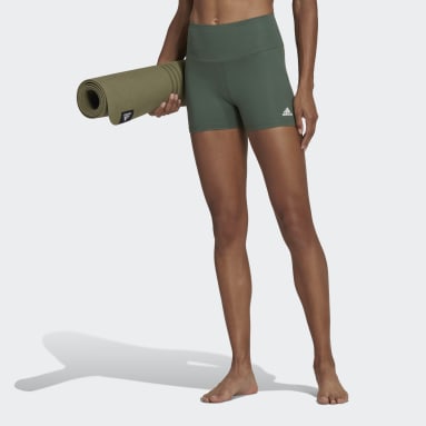 Women Training Green Yoga Essentials High-Waisted Short Leggings