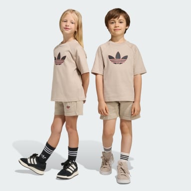 CONJUNTO DE SHORTS Y CAMISETA HOLGADOS TRIFÓLIO