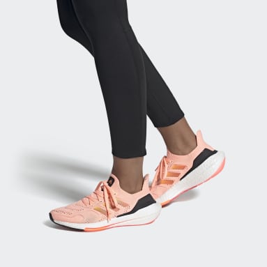 Women Running Orange Ultraboost 22 HEAT.RDY Shoes