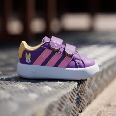 Sepatu adidas Disney Minnie Mouse Grand Court Anak