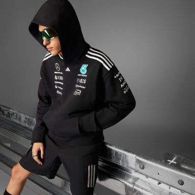 SUDADERA CON CAPUCHA MERCEDES - AMG PETRONAS FORMULA ONE TEAM