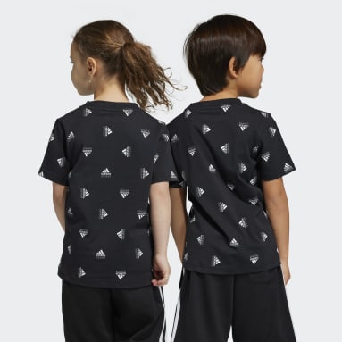 Camiseta Essentials Seasonals Brand Love Negro Niño Sportswear