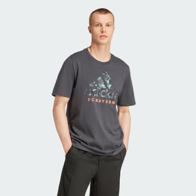 FC Bayern Seasonal Graphic Tee
