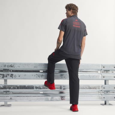 POLSTROVANÁ VESTA AUDI REVOLUT F1 TEAM MECHANICS