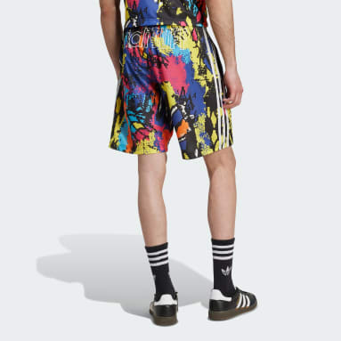 [ADIDAS] ハーフパンツ KSENIASCHNAIDER グラフィック adidas（アディダス）の「KSENIASCHNAIDER グラフィックプリント