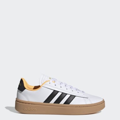 Grand Court Sneakers | adidas US ليڤون