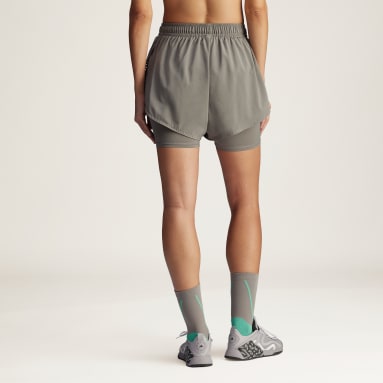 กางเกงเทรนนิงขาสั้นดีไซน์ทูอินวัน adidas by Stella McCartney TruePurpose