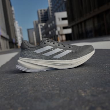 Supernova Rise Running Shoes