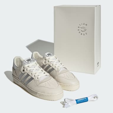 Zapatilla Rivalry Low Consortium Blanco Originals