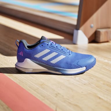 Zapatillas adidas para jugar voley hotsell