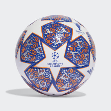 Fotbal bílá Míč UCL League Istanbul