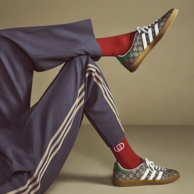 Men's Originals Beige adidas x Gucci men's Gazelle sneaker