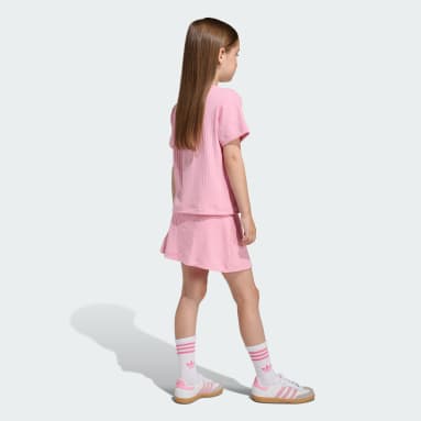 CONJUNTO PLAYERA Y FALDA SHORT ACANALADOS