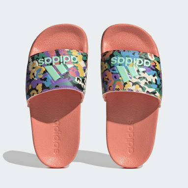 raken Een trouwe gras Kids' Slides (Age 0-16) | adidas US