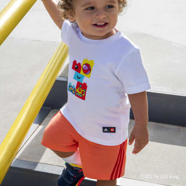 Conjunto de Playera y Shorts adidas x LEGO® Play Blanco Niño Sportswear