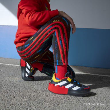 Chaussure lacets élastique et scratch sur le dessus adidas x LEGO® Tech RNR Lifestyle noir Enfants 4-8 Years Sportswear