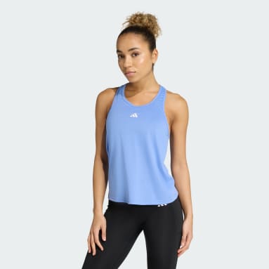 Train Essentials Minimal Branding Racerback Tank Top