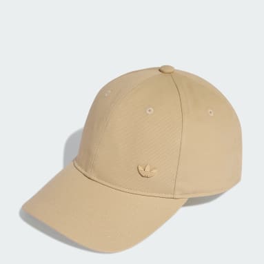 Everyday Icons Cap With Tonal Metal Trefoil Keps